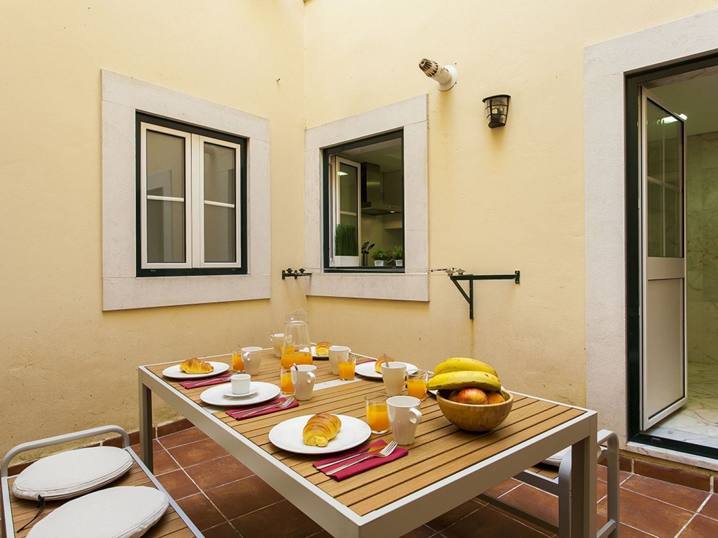 Chiado Patio Apartment 리스본 외부 사진
